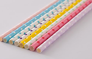 塑料吸管和紙吸管，哪種更好呢？